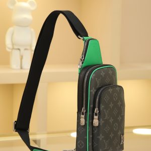 Alternative view of This Avenue small shoulder bag features Monogram Eclipse coated canvas, exploring the trend of crossbody styling through its refined silhouette. The main compartment's interior pocket ensures secure storage, while the zippered exterior pocket offers easy access to everyday essentials. A triangular zippered pocket is positioned where the shoulder strap meets the bag. 33x16x5.7cm